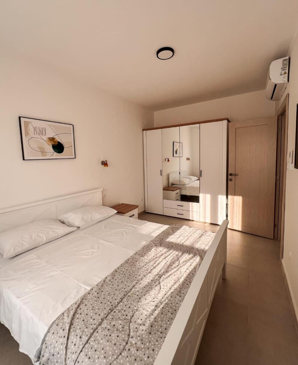 M&N Residence Tivat Oda fotoğraf